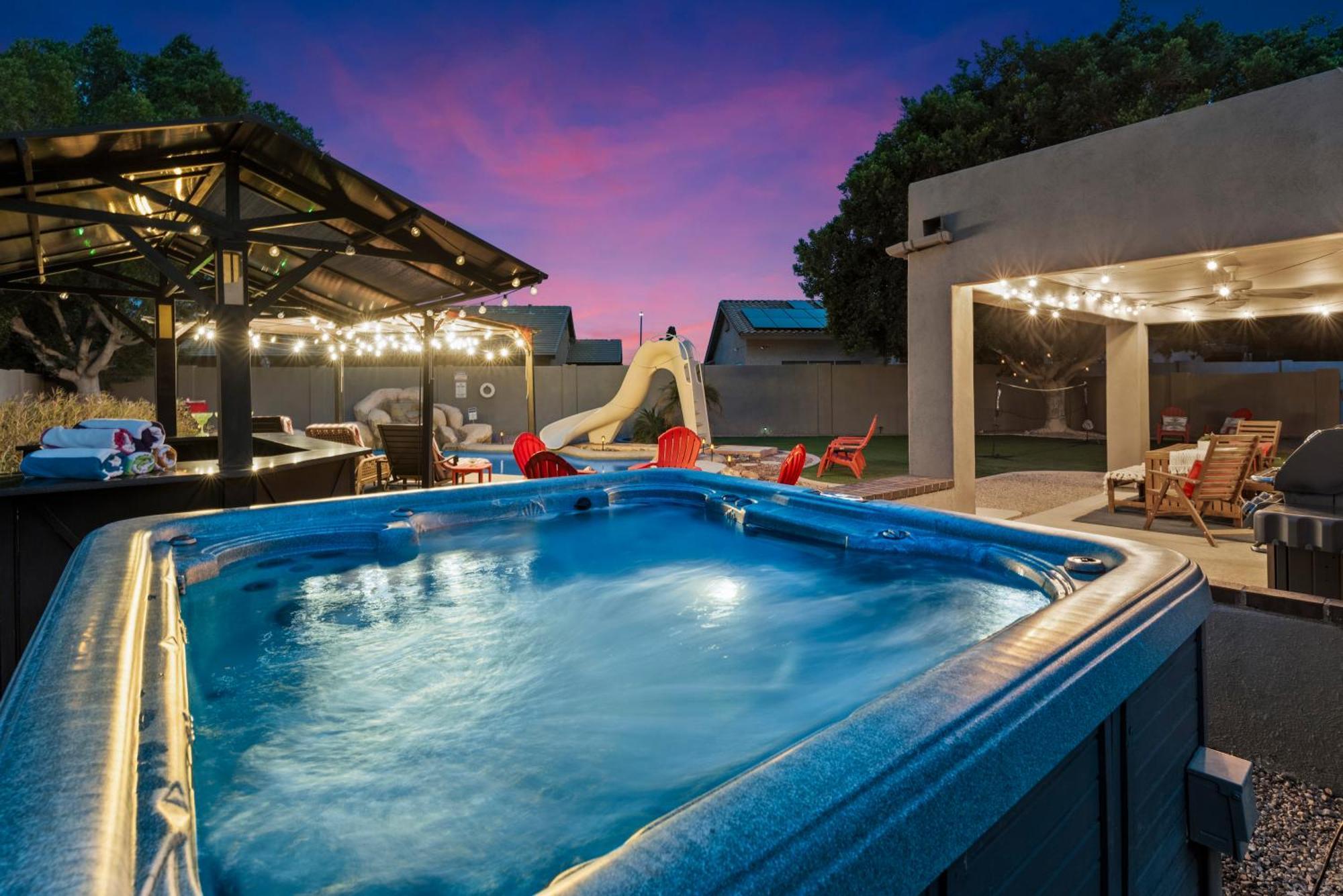 5 Bedroom 4 Bath Boutique Home Premium Location + Heated Pool Option Glendale Bagian luar foto